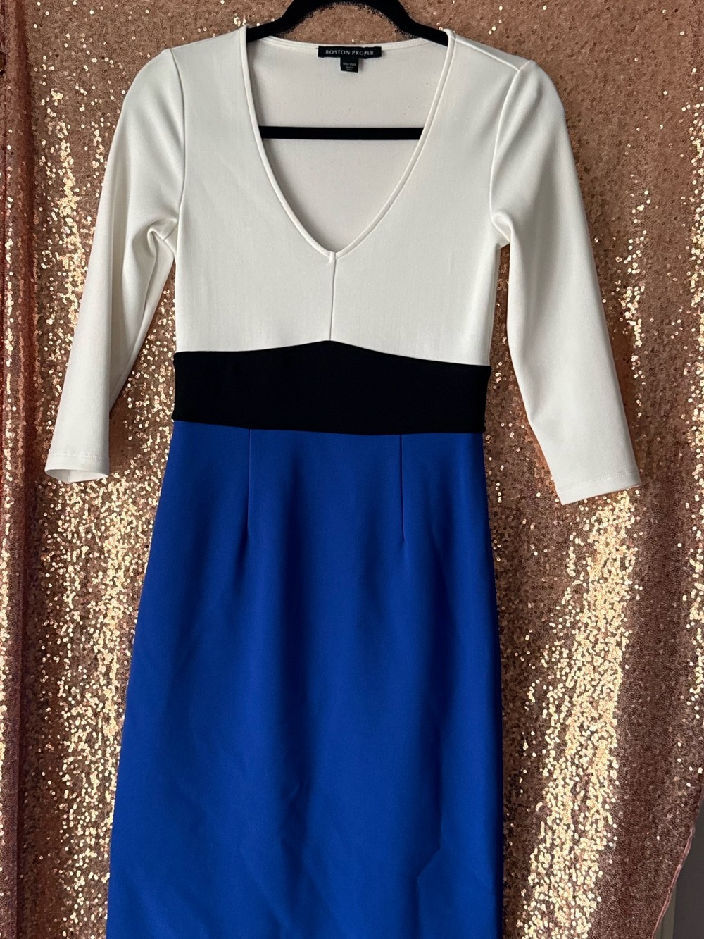 Boston Proper White, Black & Bright Blue V-Neck Colorblock Sheath Dress